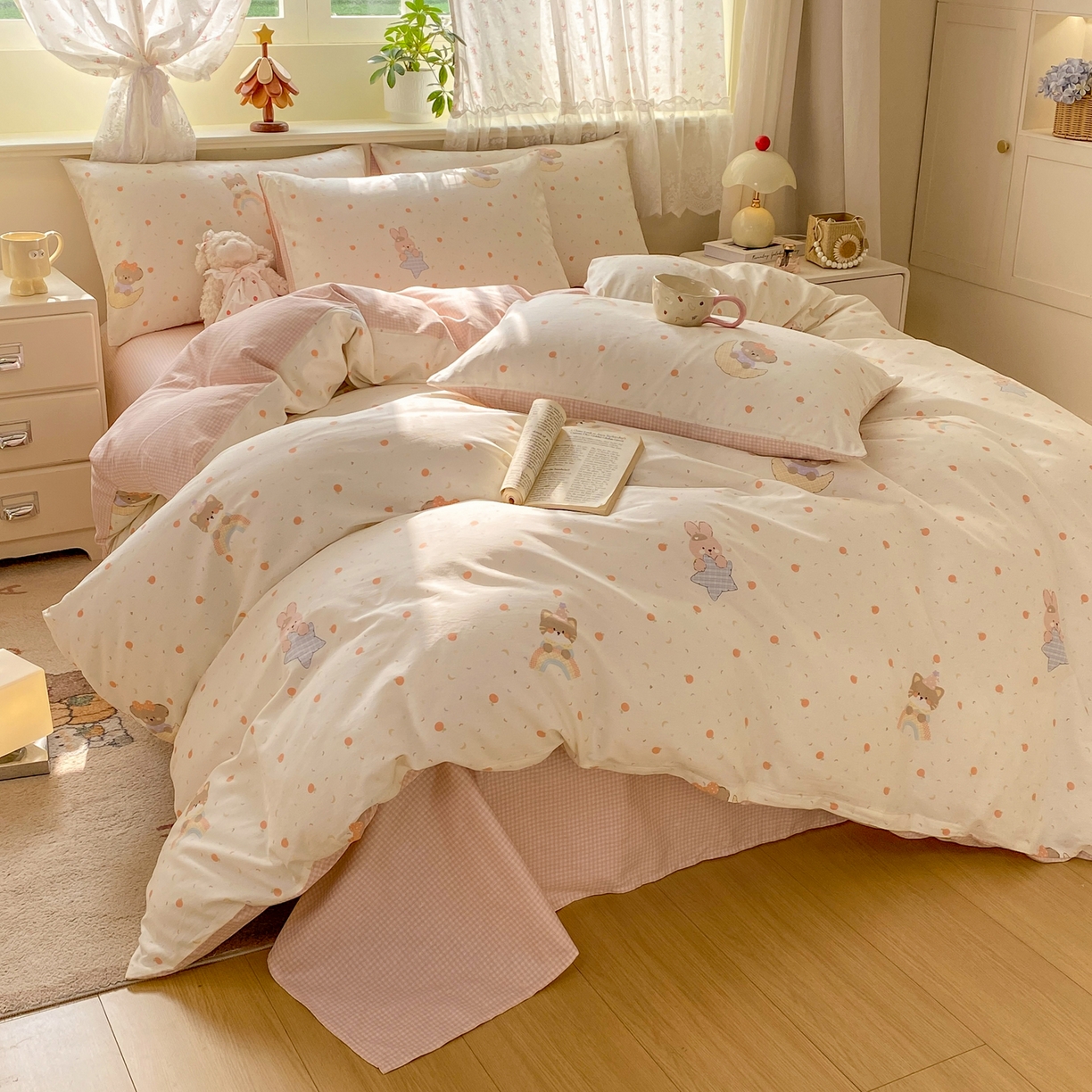 91家纺网 家纺一手货源 找家纺 红日子纺织品 2026新款12868纯棉全棉印花卡通系列四件套 橘意甜宠