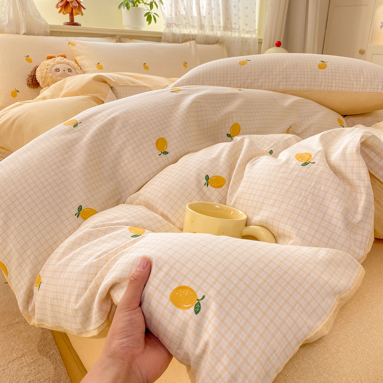 91家纺网 家纺一手货源 找家纺 红日子纺织品 2026新款12868纯棉全棉印花卡通系列四件套 柠檬小镇