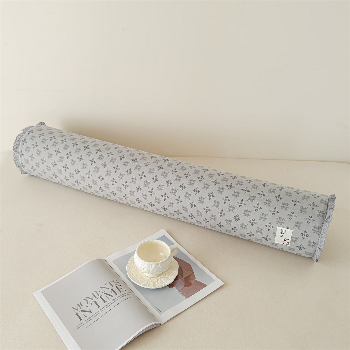 91家纺网 家纺一手货源 找家纺 麦肯锡 2025新款记忆棉圆柱伴眠长抱枕 枕头 灰色【产品图】/只