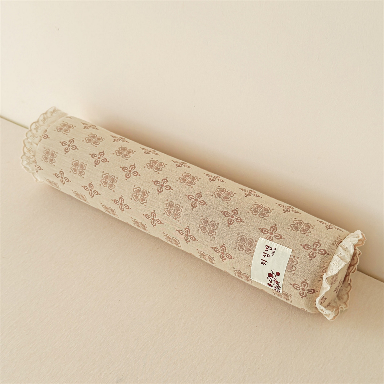 91家纺网 家纺一手货源 找家纺 麦肯锡 2025新款记忆棉圆柱伴眠长抱枕 枕头 棕色【产品图】/只