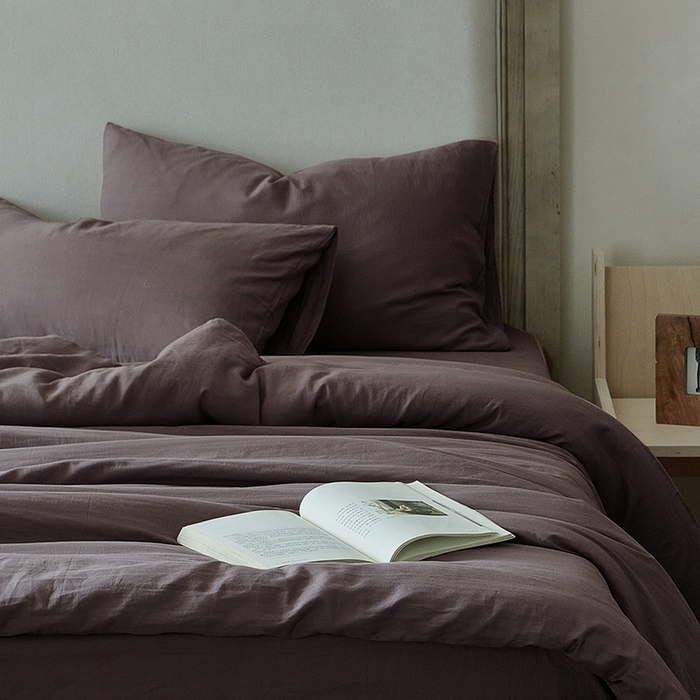 91家纺网 家纺一手货源 找家纺 子和家居 2025新款80支高密全棉双层纱四件套-云憩 云憩-乌梅紫