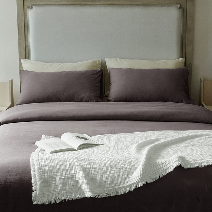 91家纺网 家纺一手货源 找家纺 子和家居 2025新款80支高密全棉双层纱四件套-云憩 云憩-乌梅紫