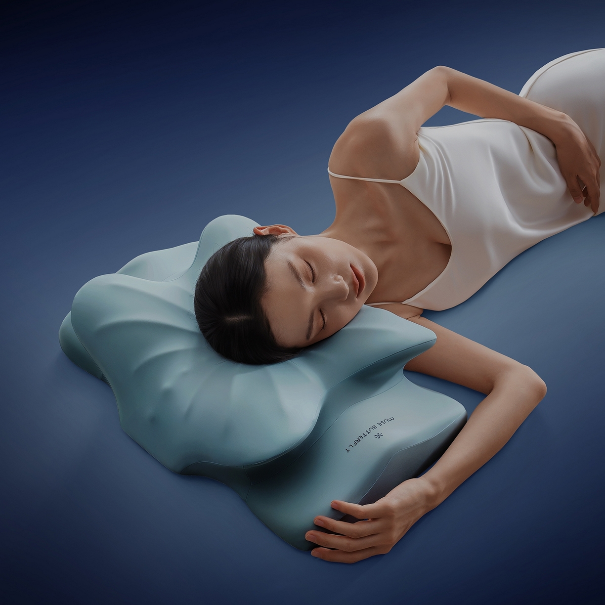 91家纺网 家纺一手货源 找家纺 可恩欣 2025新款零压舒颈蝴蝶枕枕头枕芯 海洋蓝