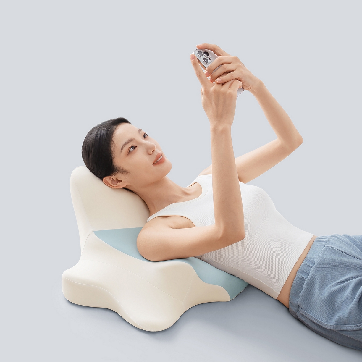 91家纺网 家纺一手货源 找家纺 （总）可恩欣 2025新款躺玩多功能趴睡枕枕头枕芯