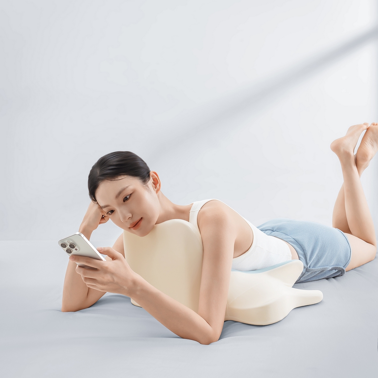 91家纺网 家纺一手货源 找家纺 可恩欣 2025新款躺玩多功能趴睡枕枕头枕芯 天空蓝