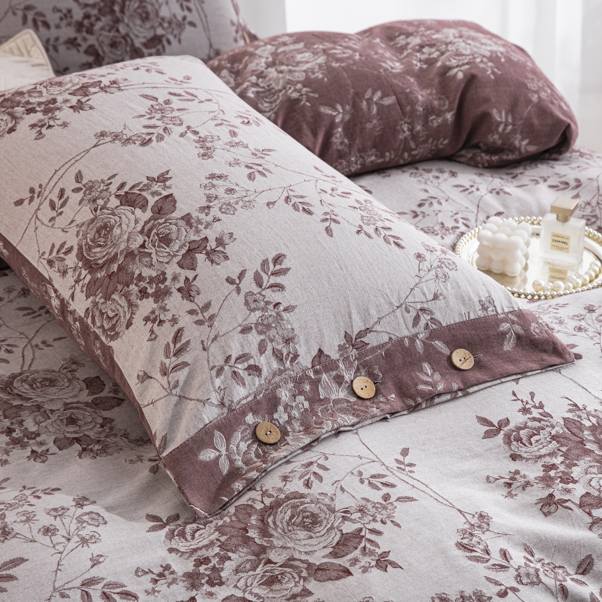 91家纺网 家纺一手货源 找家纺 双层纱家居 2025新款小清新双层纱四件套 春雨豆沙灰