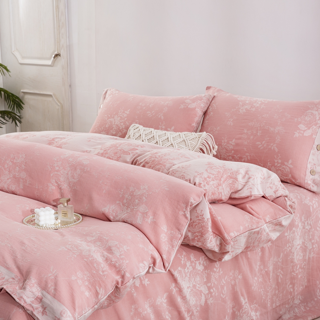 91家纺网 家纺一手货源 找家纺 双层纱家居 2025新款小清新双层纱四件套 春雨-粉