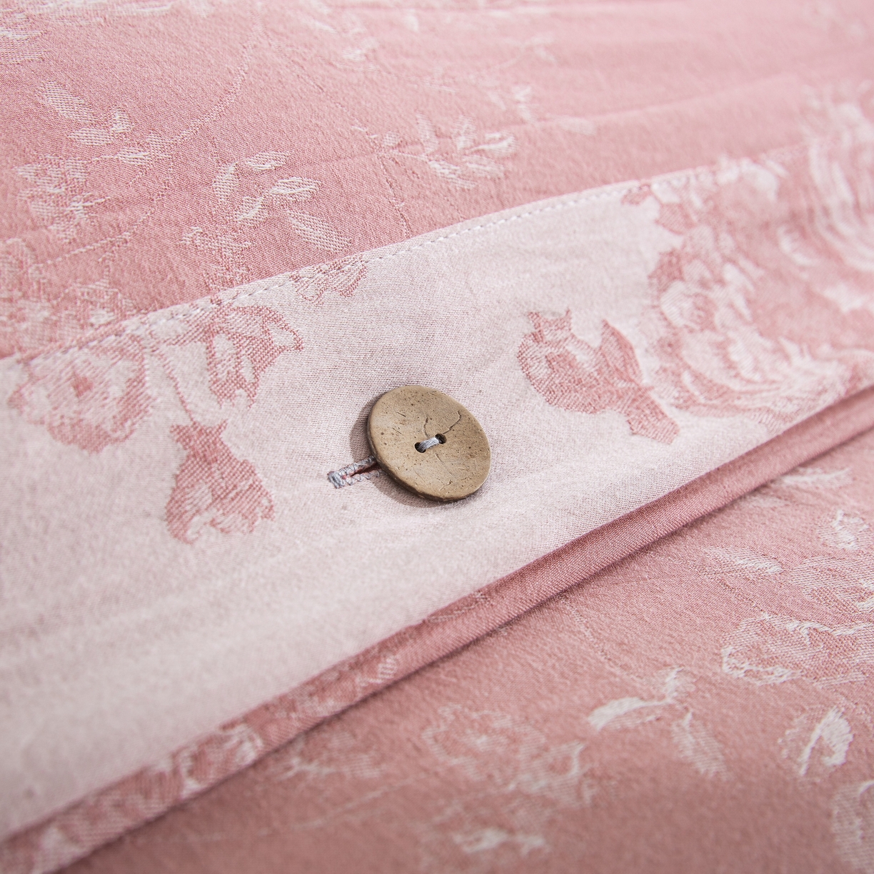 91家纺网 家纺一手货源 找家纺 双层纱家居 2025新款小清新双层纱四件套 春雨-粉