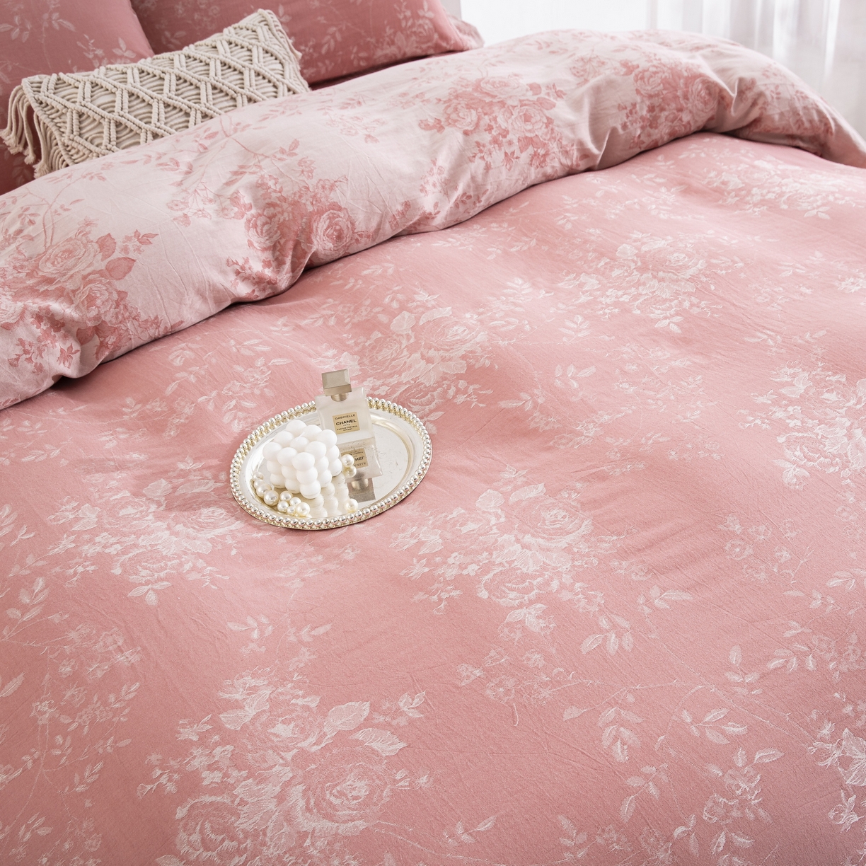 91家纺网 家纺一手货源 找家纺 双层纱家居 2025新款小清新双层纱四件套 春雨-粉