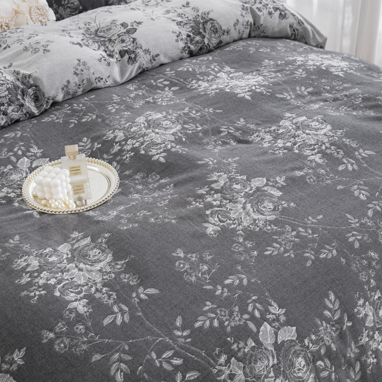 91家纺网 家纺一手货源 找家纺 双层纱家居 2025新款小清新双层纱四件套 春雨灰