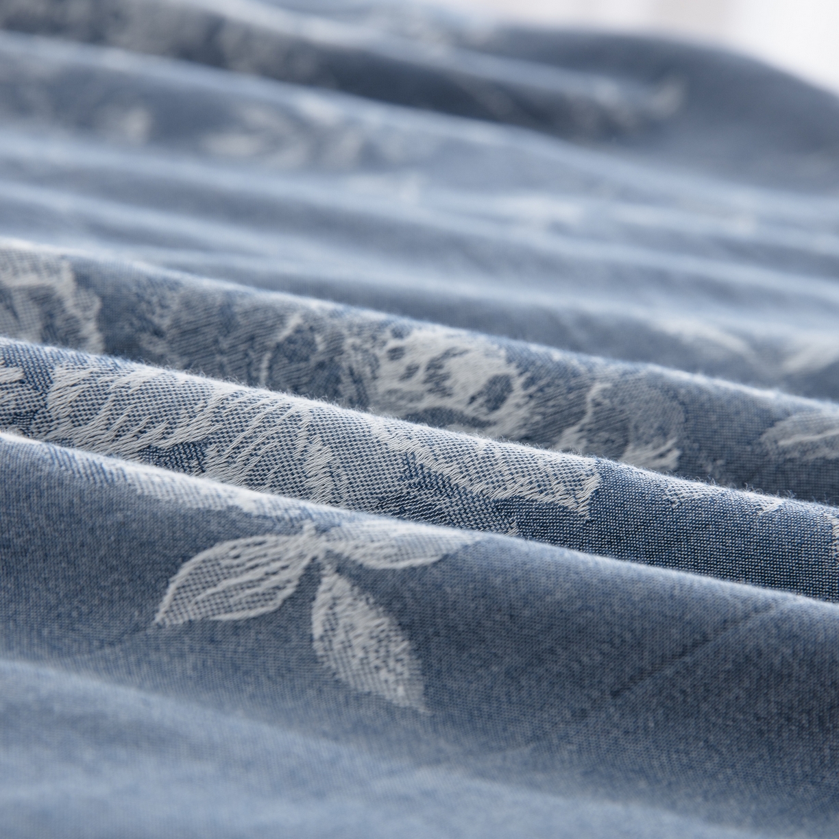 91家纺网 家纺一手货源 找家纺 双层纱家居 2025新款小清新双层纱四件套 春雨蓝