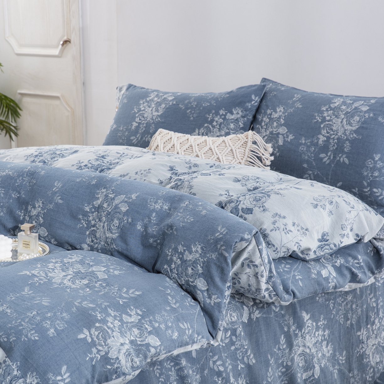 91家纺网 家纺一手货源 找家纺 双层纱家居 2025新款小清新双层纱四件套 春雨蓝