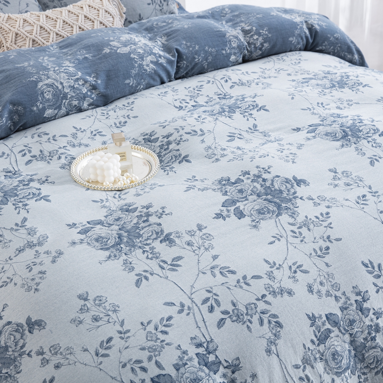 91家纺网 家纺一手货源 找家纺 双层纱家居 2025新款小清新双层纱四件套 春雨蓝白