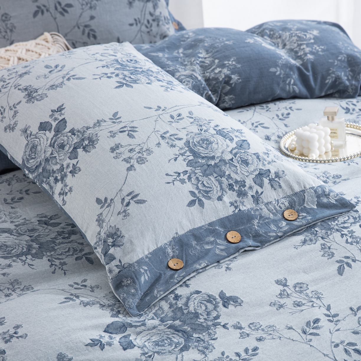 91家纺网 家纺一手货源 找家纺 双层纱家居 2025新款小清新双层纱四件套 春雨蓝白