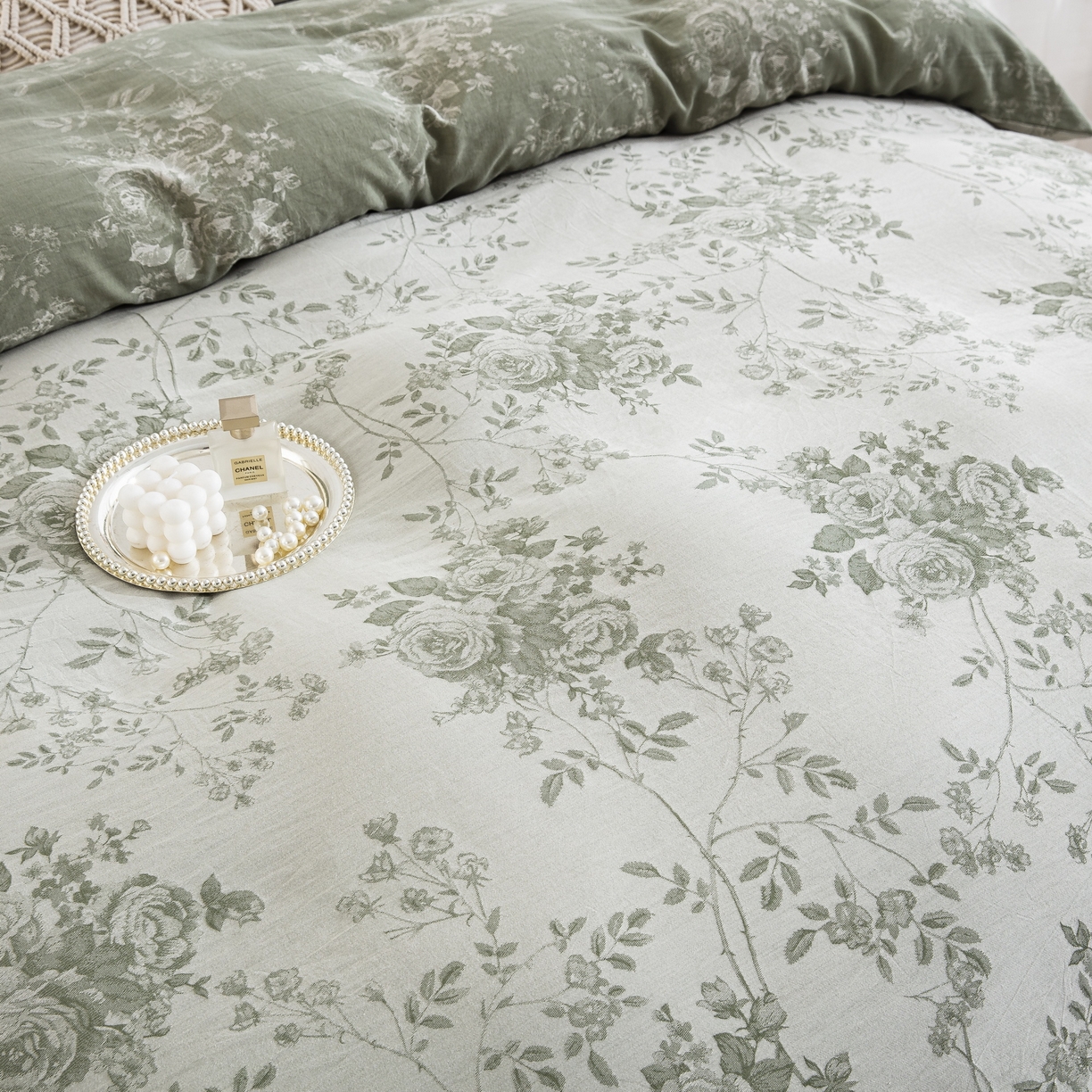 91家纺网 家纺一手货源 找家纺 双层纱家居 2025新款小清新双层纱四件套 春雨绿白