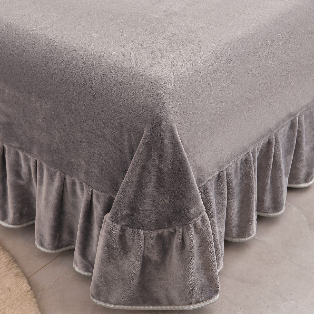 91家纺网 家纺一手货源 找家纺 曼尼家纺 2025新款7斤高克重牛奶绒四件套 蝶栖云汀