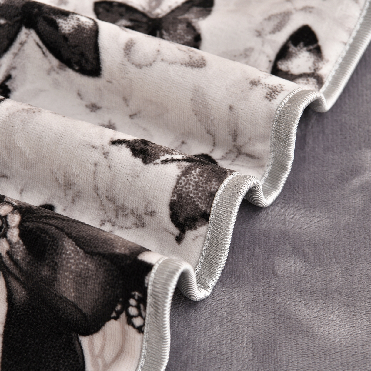 91家纺网 家纺一手货源 找家纺 曼尼家纺 2025新款7斤高克重牛奶绒四件套 蝶栖云汀