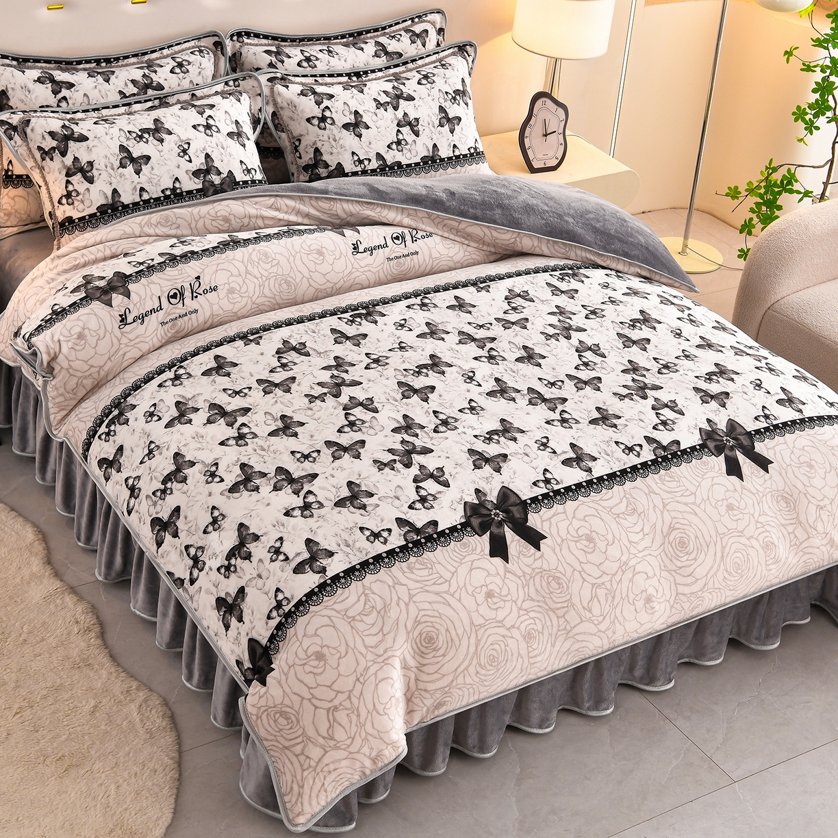 91家纺网 家纺一手货源 找家纺 曼尼家纺 2025新款7斤高克重牛奶绒四件套 蝶栖云汀