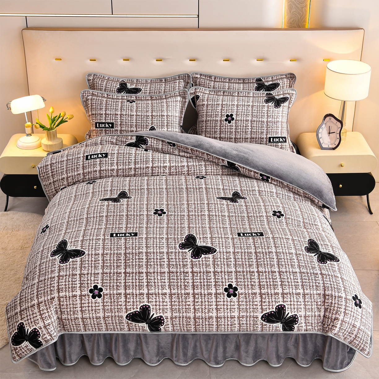 91家纺网 家纺一手货源 找家纺 曼尼家纺 2025新款7斤高克重牛奶绒四件套 汀兰蝶语