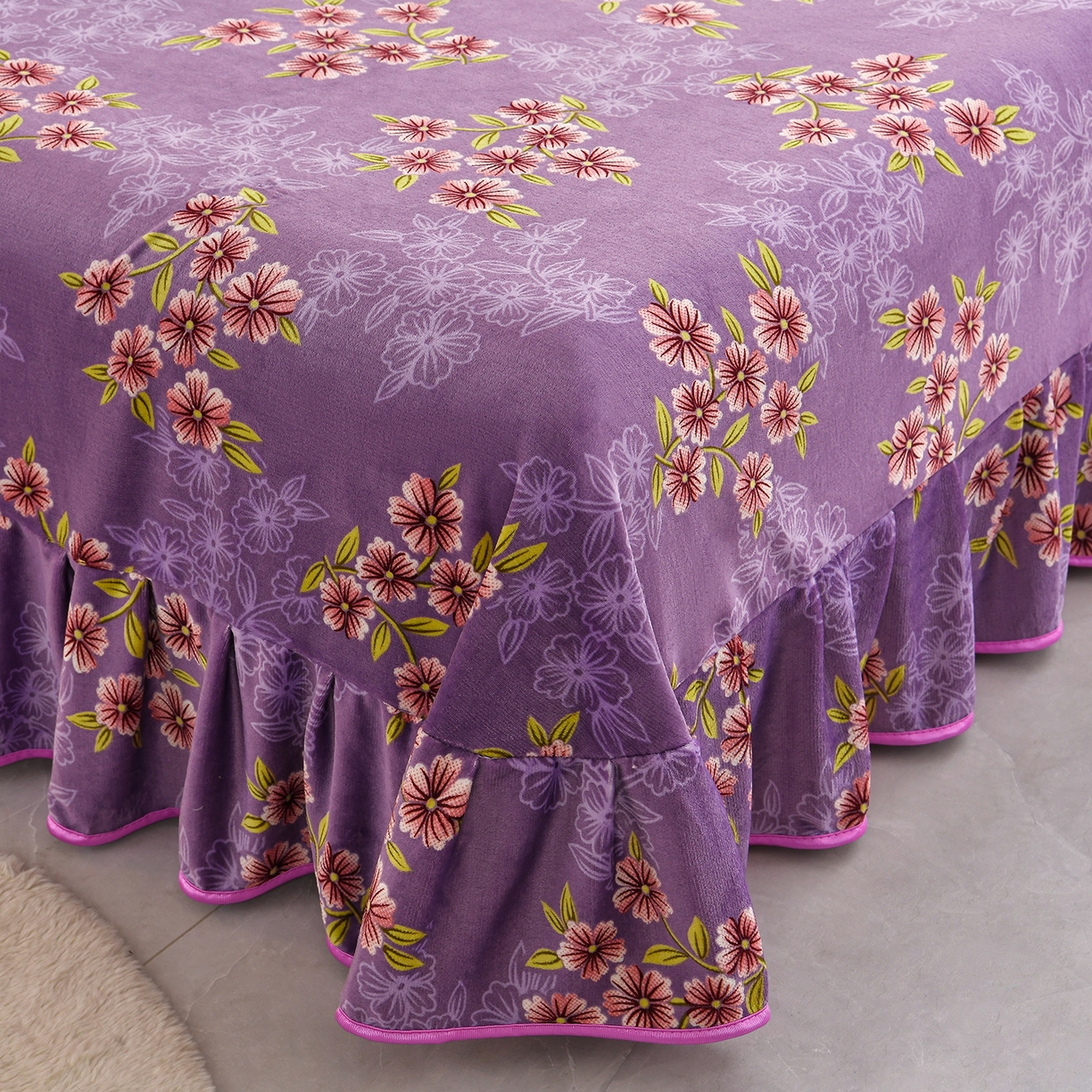 91家纺网 家纺一手货源 找家纺 曼尼家纺 2025新款7斤高克重牛奶绒四件套 妩媚樱花