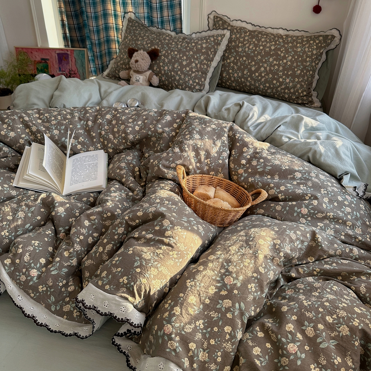 91家纺网 家纺一手货源 找家纺 凯洛奇 2026新款仿棉古法水洗棉复古法式花边四件套 花漫漫