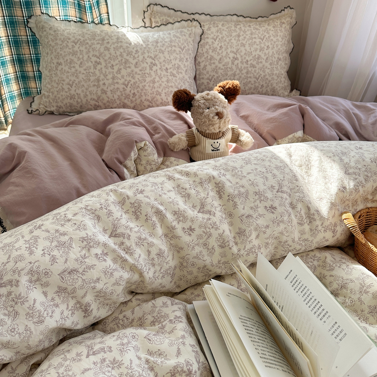 91家纺网 家纺一手货源 找家纺 凯洛奇 2026新款仿棉古法水洗棉复古法式花边四件套 紫铃兰