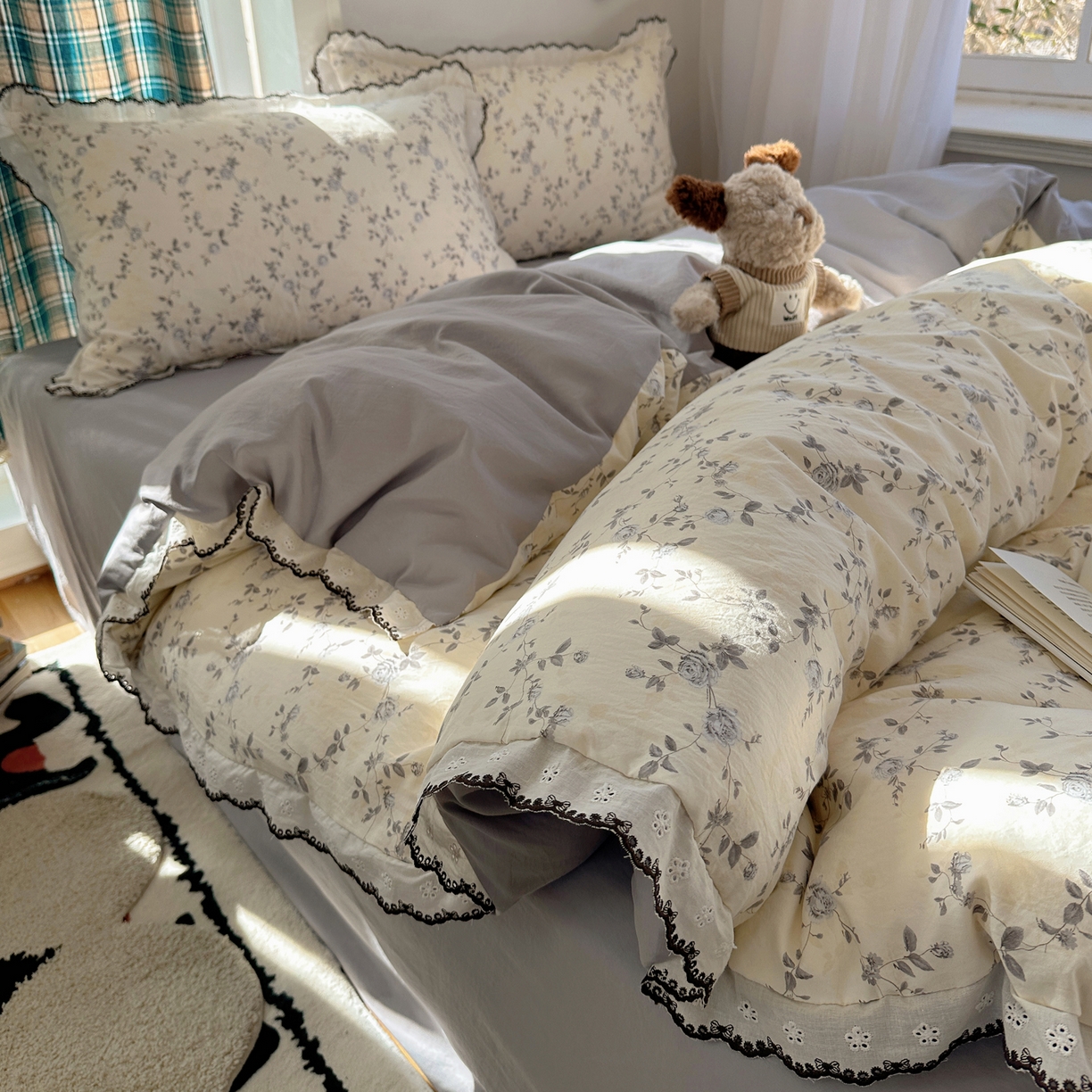 91家纺网 家纺一手货源 找家纺 凯洛奇 2026新款仿棉古法水洗棉复古法式花边四件套 花漫里