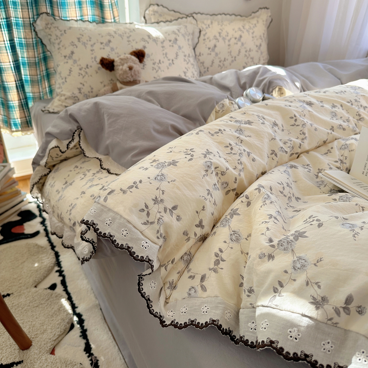 91家纺网 家纺一手货源 找家纺 凯洛奇 2026新款仿棉古法水洗棉复古法式花边四件套 花漫里