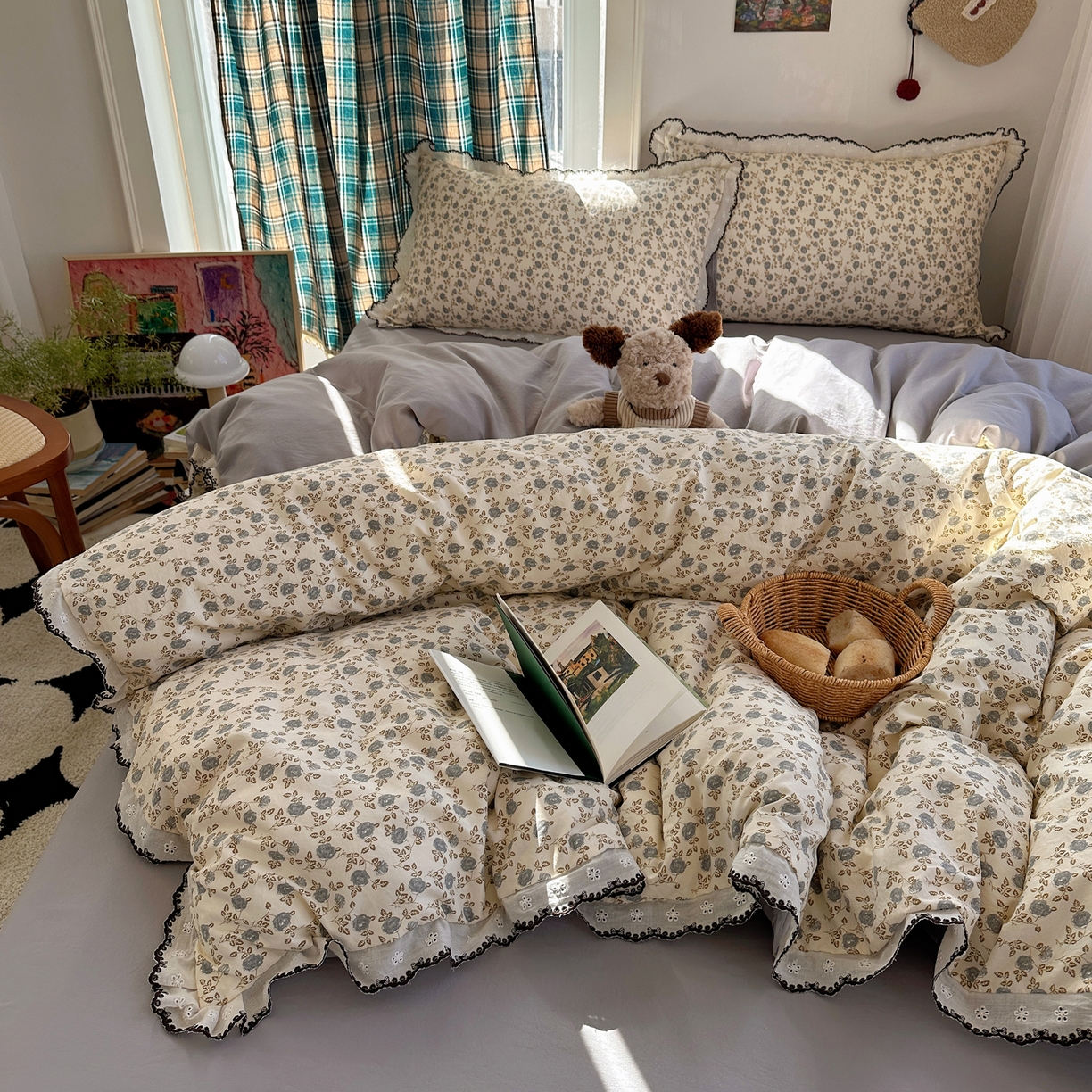 91家纺网 家纺一手货源 找家纺 凯洛奇 2026新款仿棉古法水洗棉复古法式花边四件套 花春晓