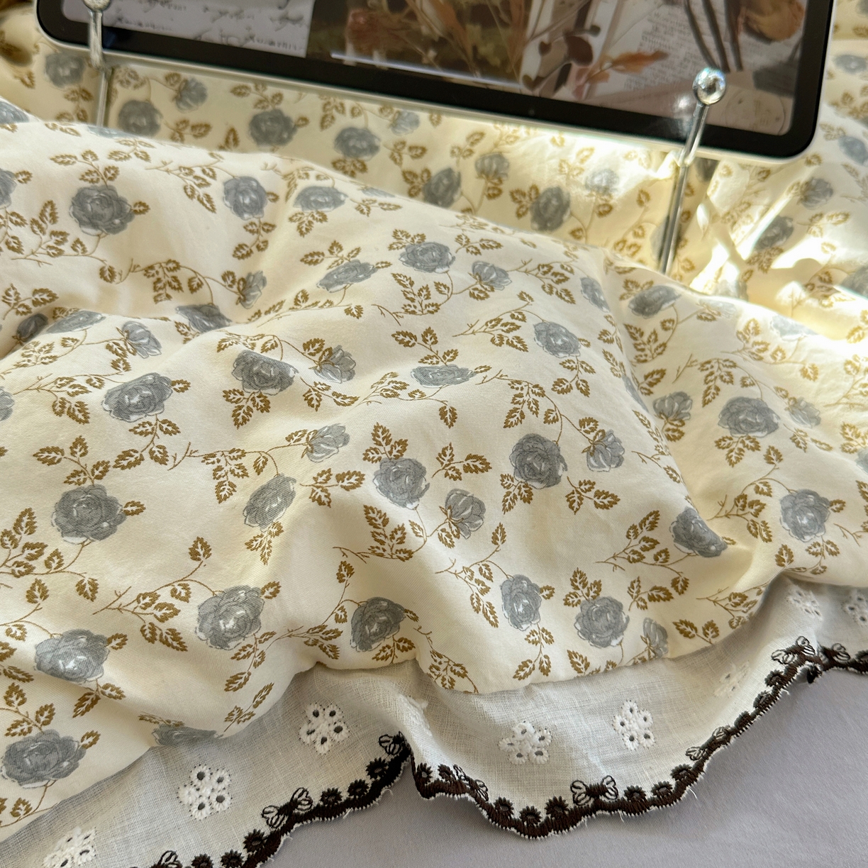 91家纺网 家纺一手货源 找家纺 凯洛奇 2026新款仿棉古法水洗棉复古法式花边四件套 花春晓