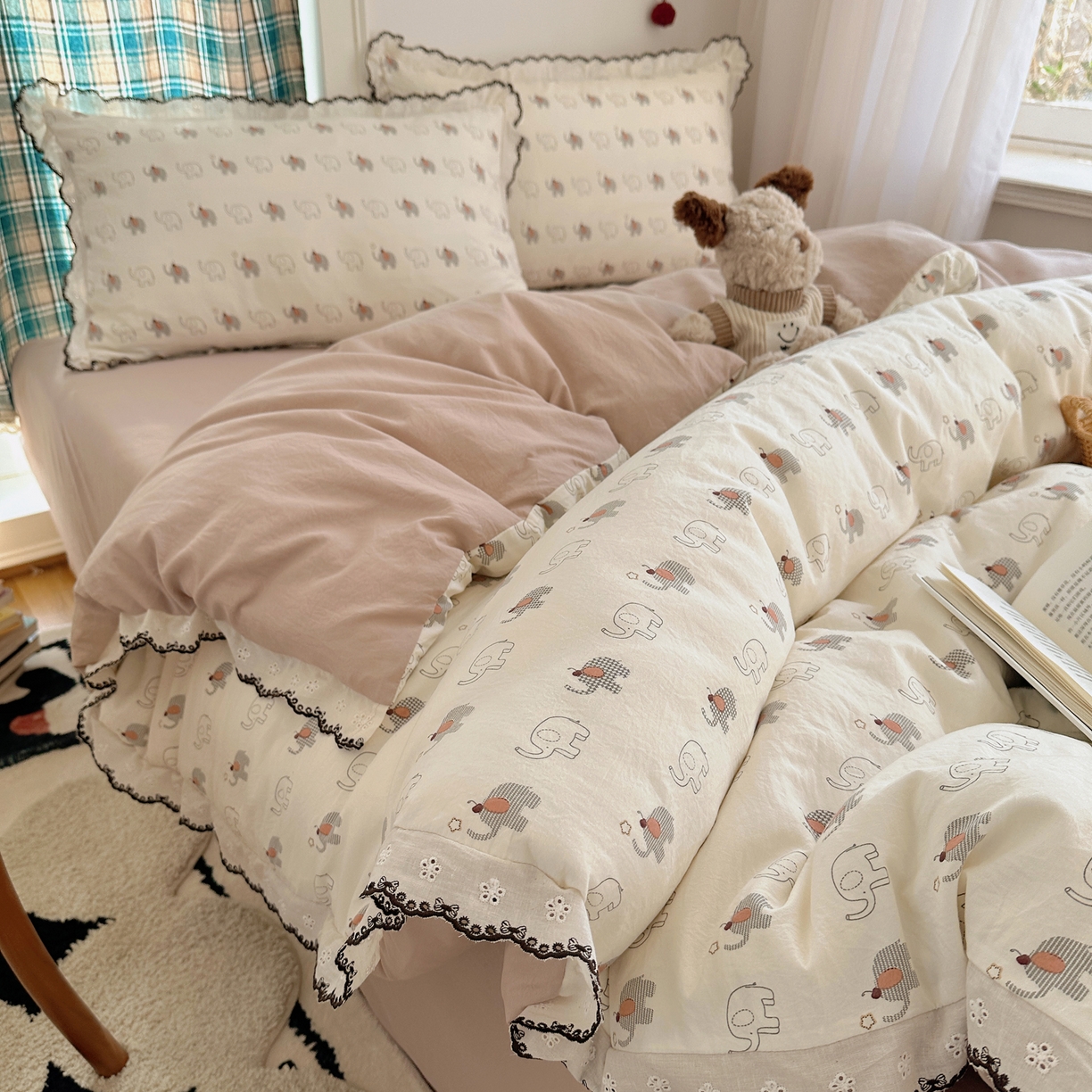 91家纺网 家纺一手货源 找家纺 凯洛奇 2026新款仿棉古法水洗棉复古法式花边四件套 萌趣象