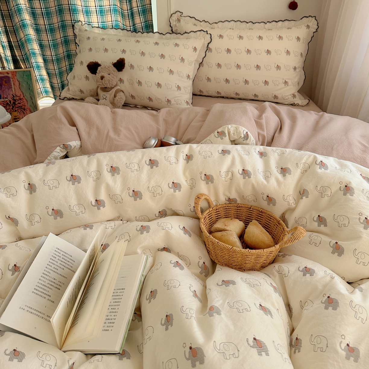 91家纺网 家纺一手货源 找家纺 凯洛奇 2026新款仿棉古法水洗棉复古法式花边四件套 萌趣象