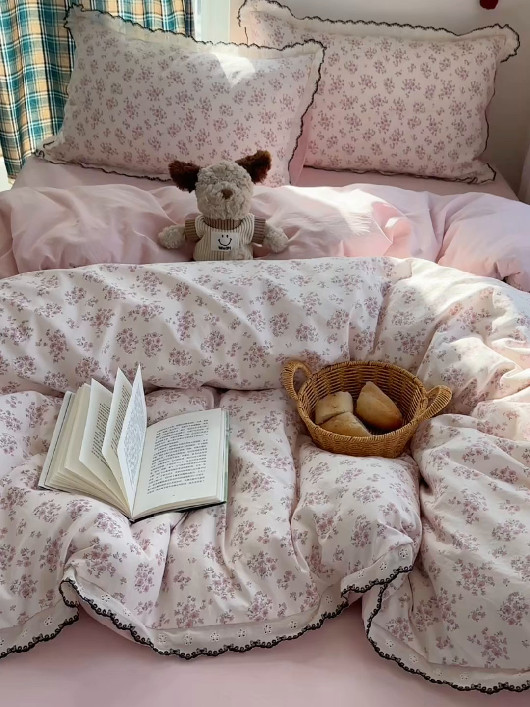 91家纺网 家纺一手货源 找家纺 凯洛奇 2026新款仿棉古法水洗棉复古法式花边四件套 粉黛花