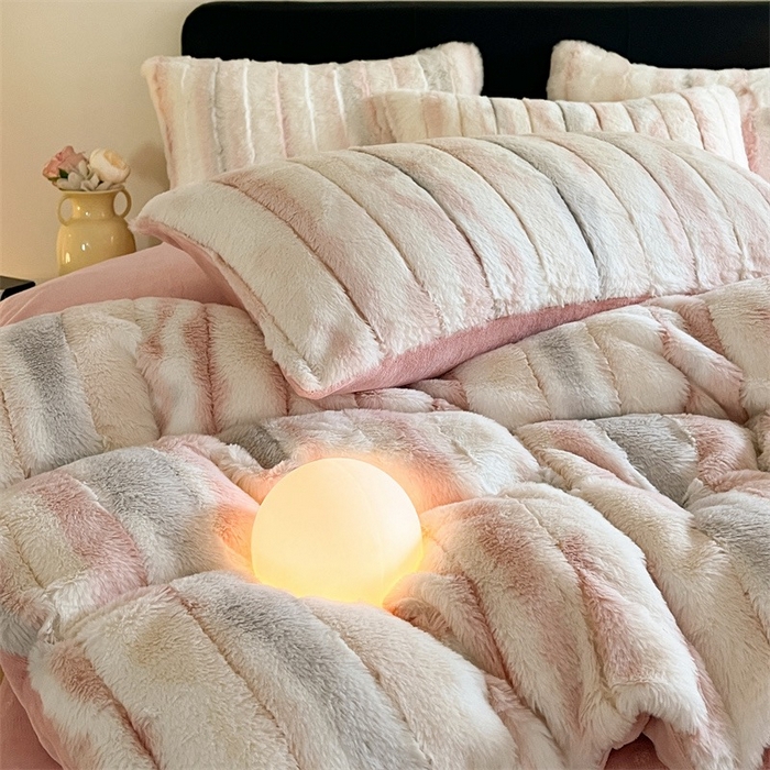 91家纺网 家纺一手货源 找家纺 （总）玖琳家纺 2025新款双面高端高克重‬兔绒毛‬牛奶绒轻奢款四件套- 时光系列