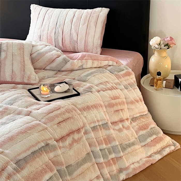 91家纺网 家纺一手货源 找家纺 （总）玖琳家纺 2025新款双面高端高克重‬兔绒毛‬牛奶绒轻奢款四件套- 时光系列