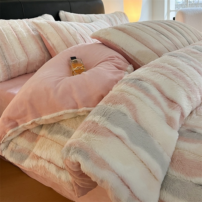 91家纺网 家纺一手货源 找家纺 （总）玖琳家纺 2025新款双面高端高克重‬兔绒毛‬牛奶绒轻奢款四件套- 时光系列