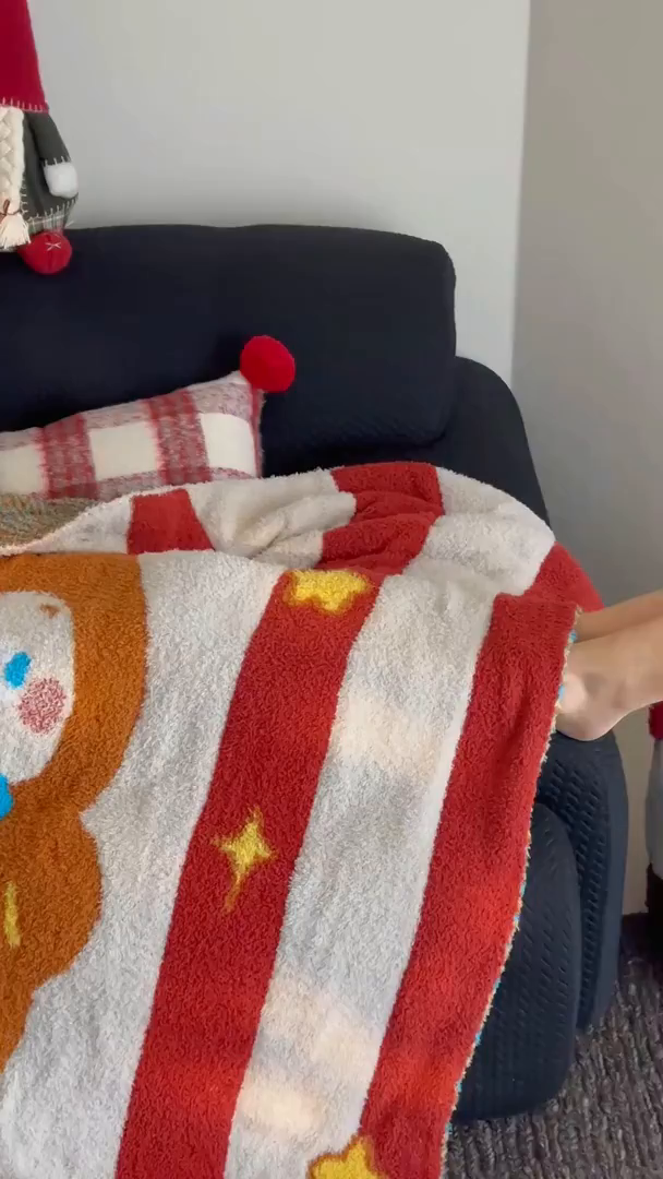 91家纺网 家纺一手货源 找家纺 觅糖家纺 2025新款圣诞限定暖绒盖毯 星愿熊仔