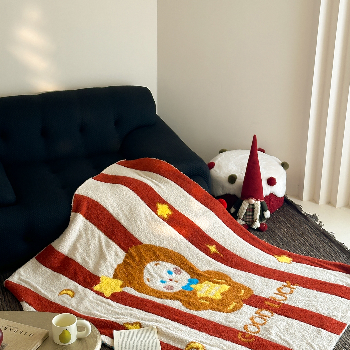 91家纺网 家纺一手货源 找家纺 觅糖家纺 2025新款圣诞限定暖绒盖毯 星愿熊仔