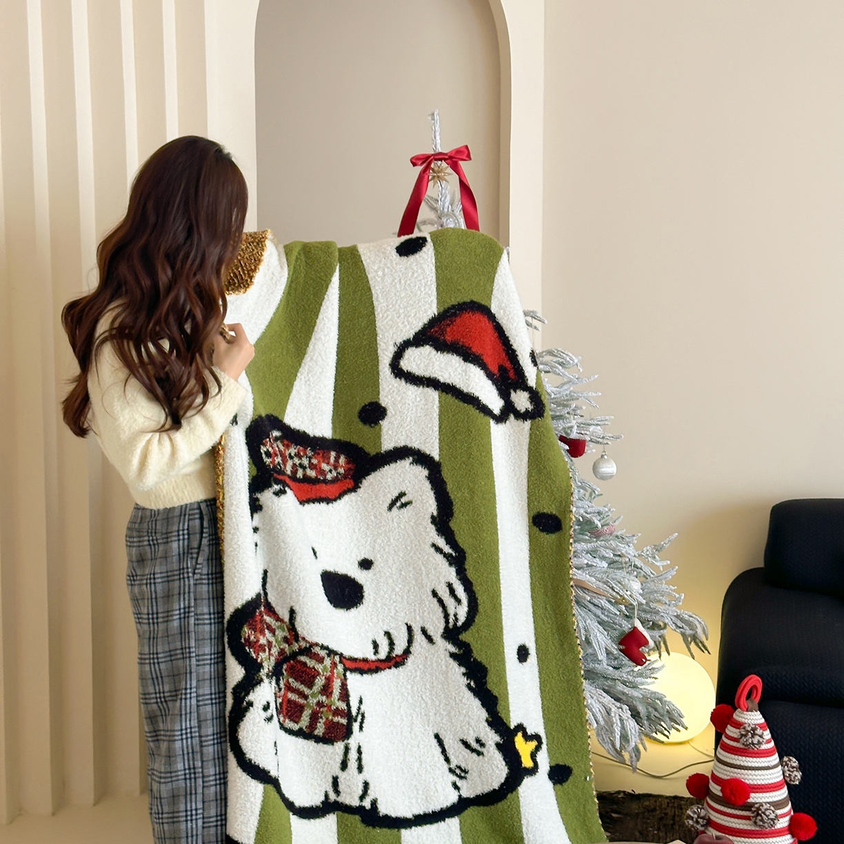 91家纺网 家纺一手货源 找家纺 觅糖家纺 2025新款圣诞限定暖绒盖毯 暖冬小狗