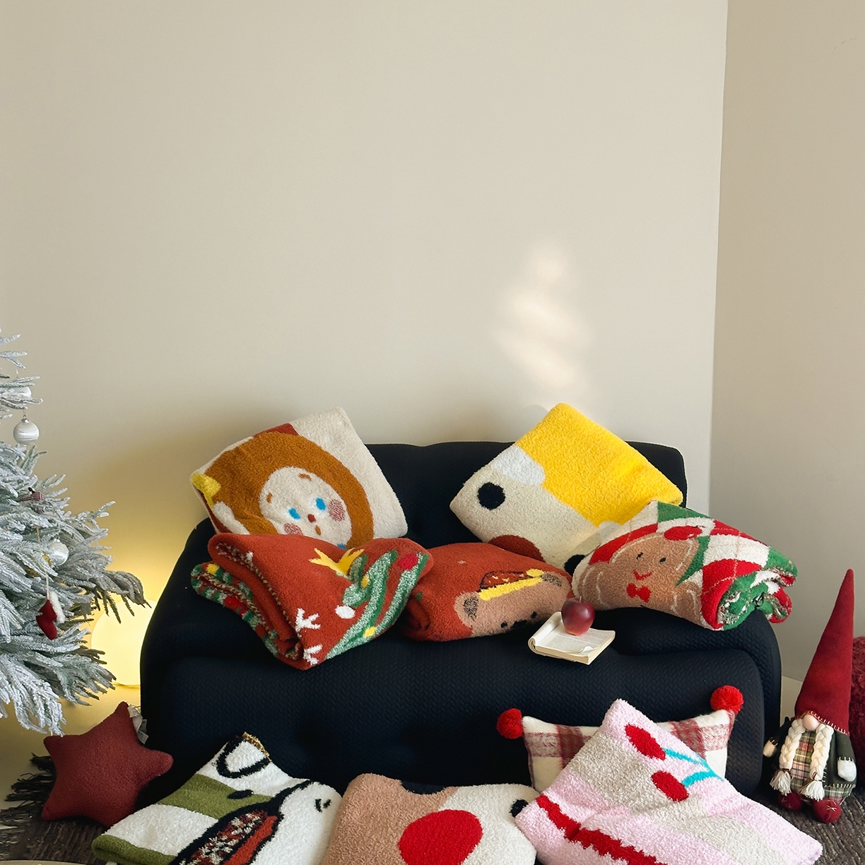 91家纺网 家纺一手货源 找家纺 （总）觅糖家纺 2025新款圣诞限定暖绒盖毯