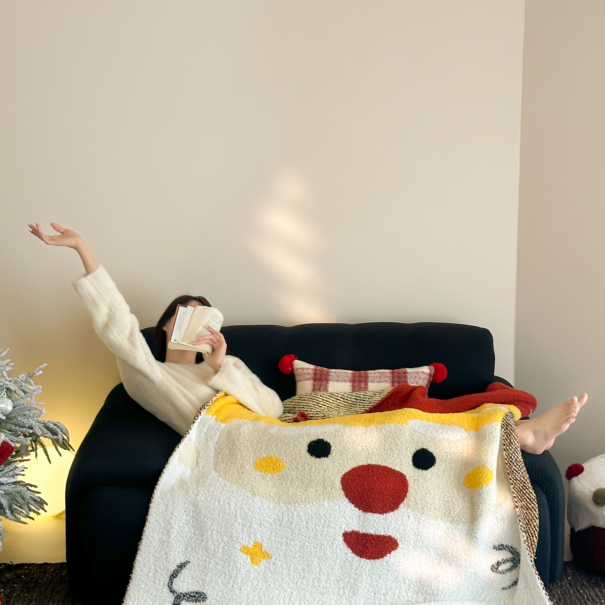 91家纺网 家纺一手货源 找家纺 觅糖家纺 2025新款圣诞限定暖绒盖毯 圣诞雪翁