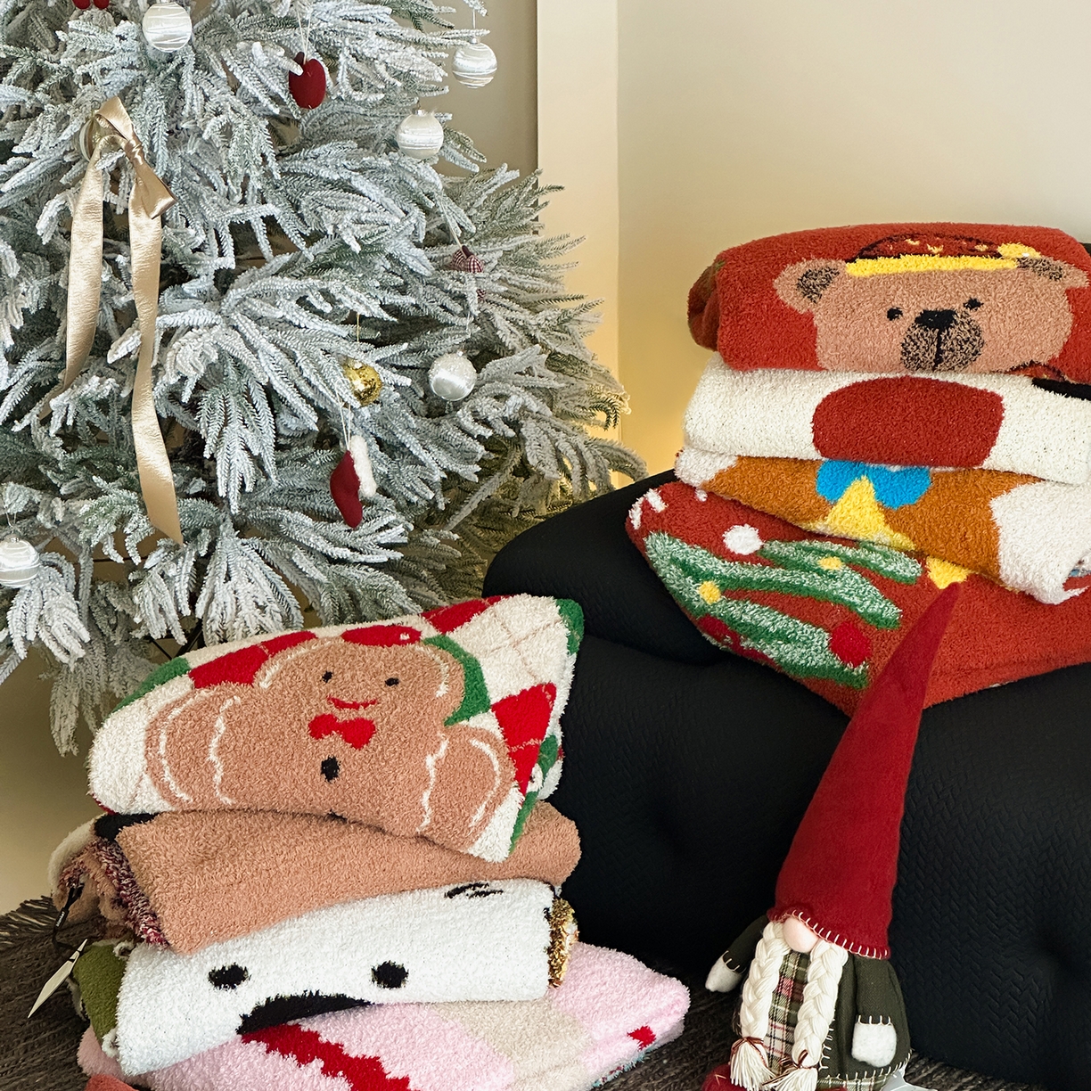 91家纺网 家纺一手货源 找家纺 （总）觅糖家纺 2025新款圣诞限定暖绒盖毯