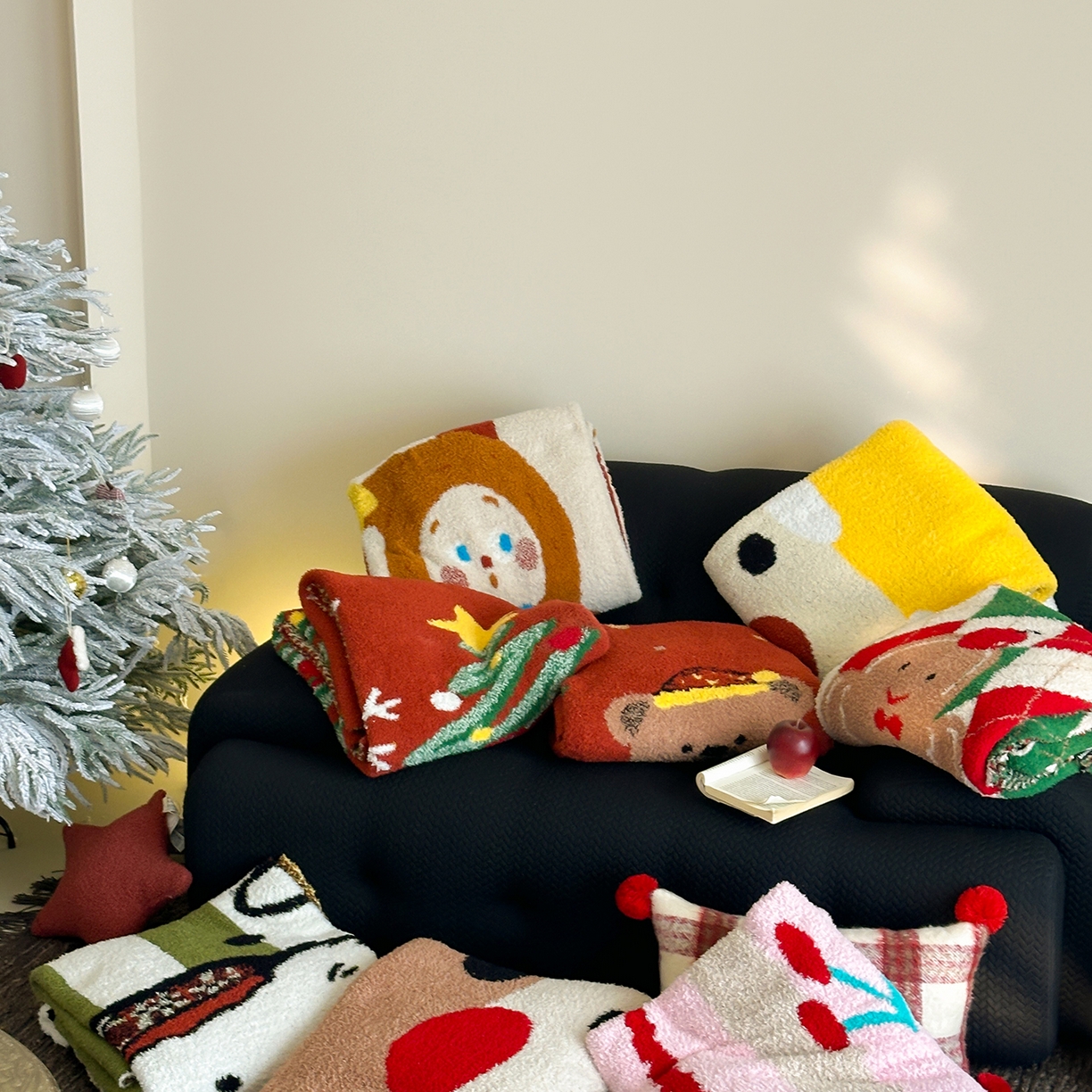 91家纺网 家纺一手货源 找家纺 觅糖家纺 2025新款圣诞限定暖绒盖毯 组合