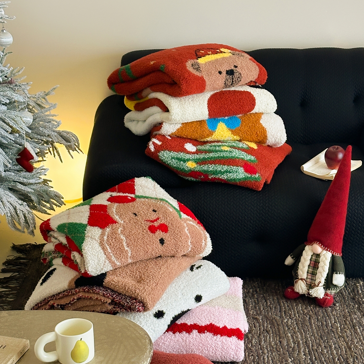 91家纺网 家纺一手货源 找家纺 觅糖家纺 2025新款圣诞限定暖绒盖毯 组合
