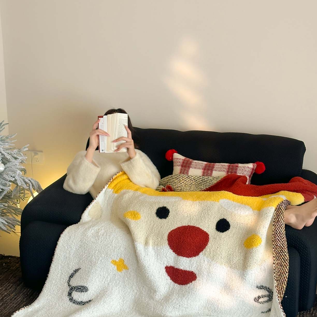 91家纺网 家纺一手货源 找家纺 觅糖家纺 2025新款圣诞限定暖绒盖毯 圣诞雪翁