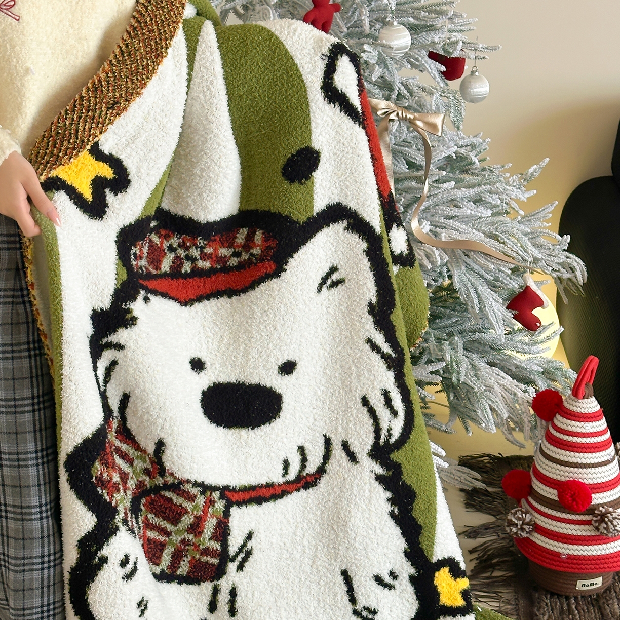 91家纺网 家纺一手货源 找家纺 觅糖家纺 2025新款圣诞限定暖绒盖毯 暖冬小狗