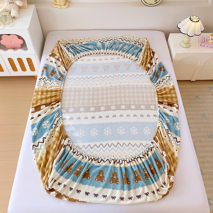 91家纺网 家纺一手货源 找家纺 葡萄家 2025年新款新增花型牛奶绒印花单床笠萌系卡通单品床笠床笠单件 雪花熊