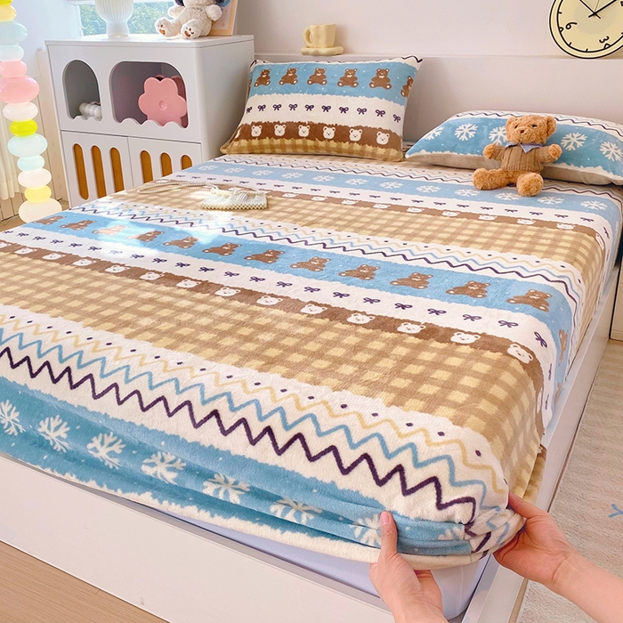 91家纺网 家纺一手货源 找家纺 葡萄家 2025年新款新增花型牛奶绒印花单床笠萌系卡通单品床笠床笠单件 雪花熊