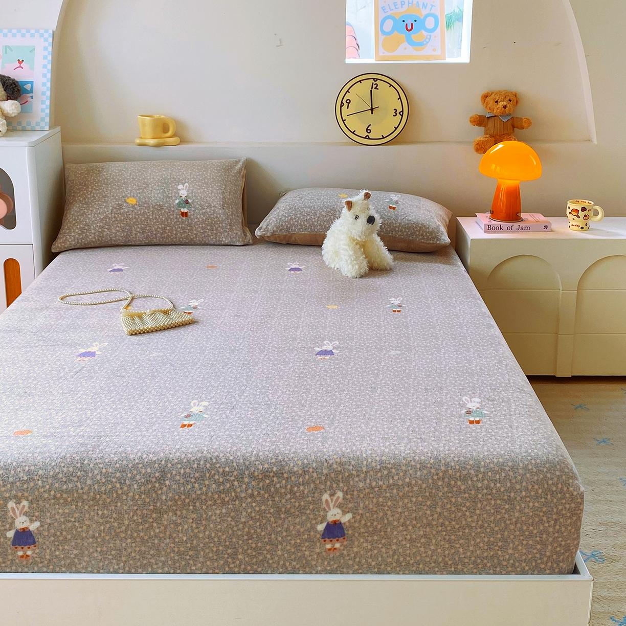 91家纺网 家纺一手货源 找家纺 葡萄家 2025年新款新增花型牛奶绒印花单床笠萌系卡通单品床笠床笠单件 萱花