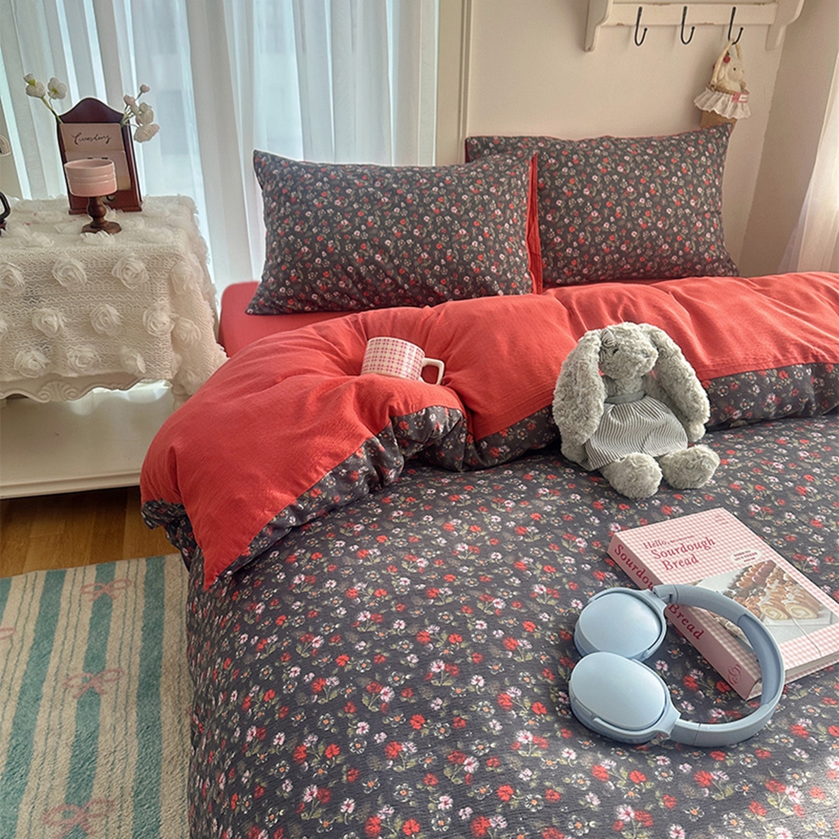 91家纺网 家纺一手货源 找家纺 （总）贝扬思家纺 2025新款敲可爱的奶呼呼云感双层纱简约四件套系列-超级治愈~